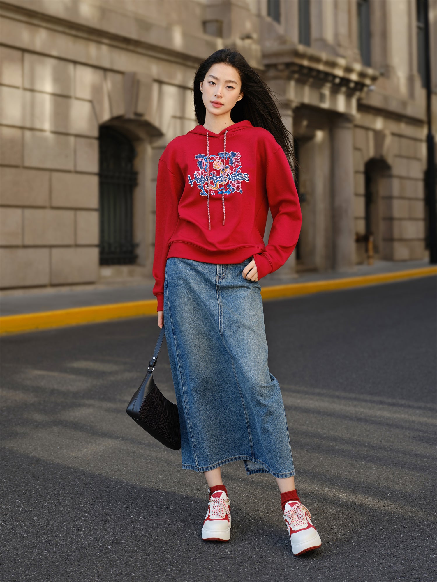 EP YAYING Embroidered Zodiac Hoodie EGKPW5201AR