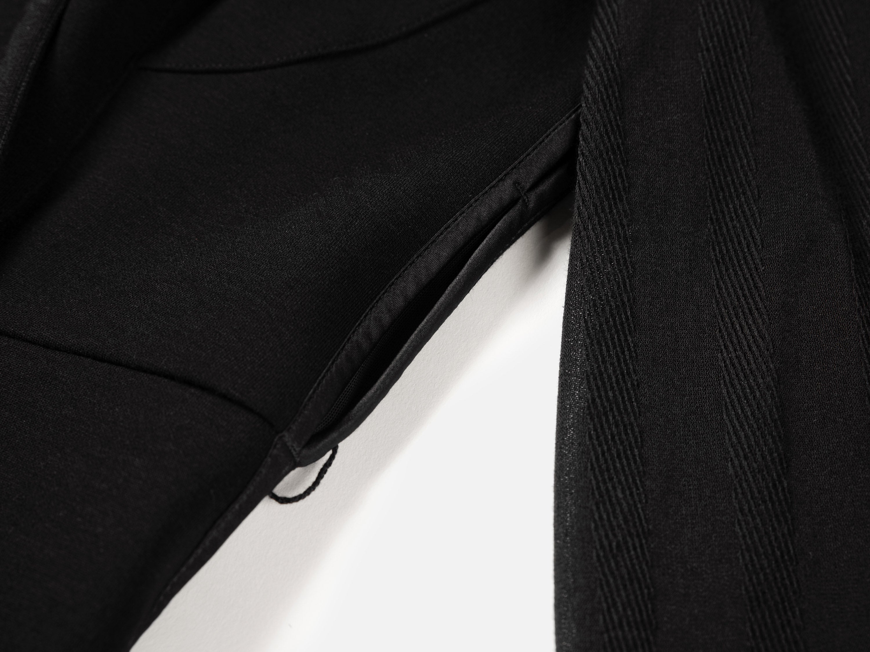EP YAYING BLACK DRESS
