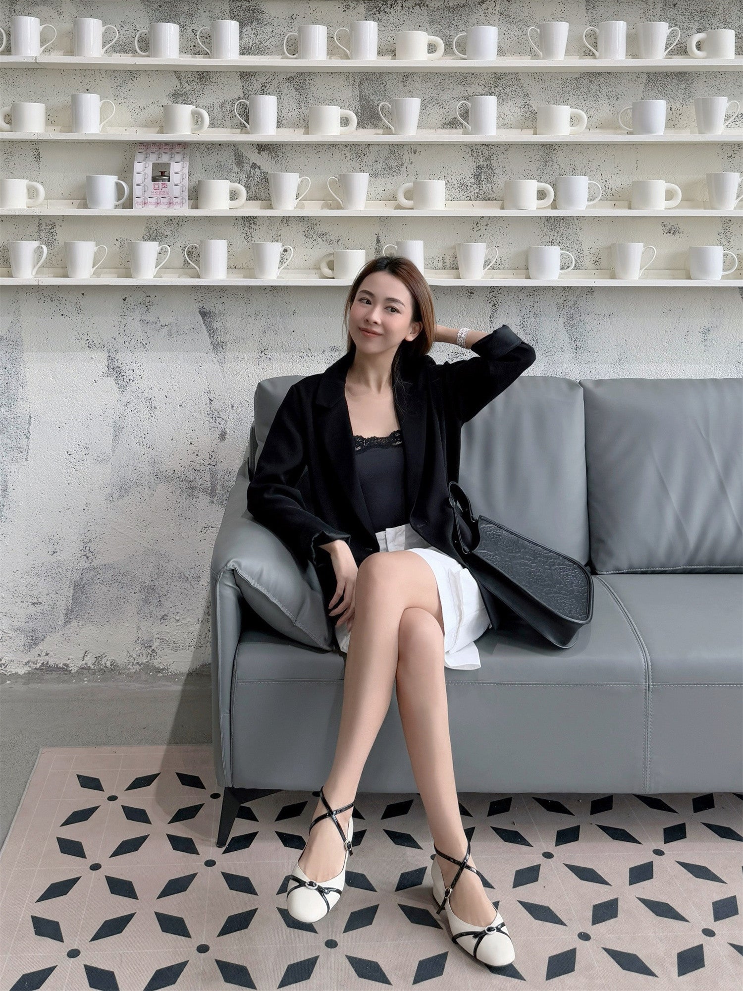 EP YAYING Elegant Ruyi-Inspired Ballet Flats EAKALXB01AW