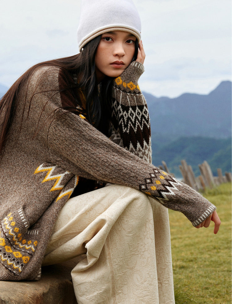 EP YAYING Relaxed‑Fit V‑Neck Jacquard Knit Cardigan in Wool‑Yak‑Wool Blend
