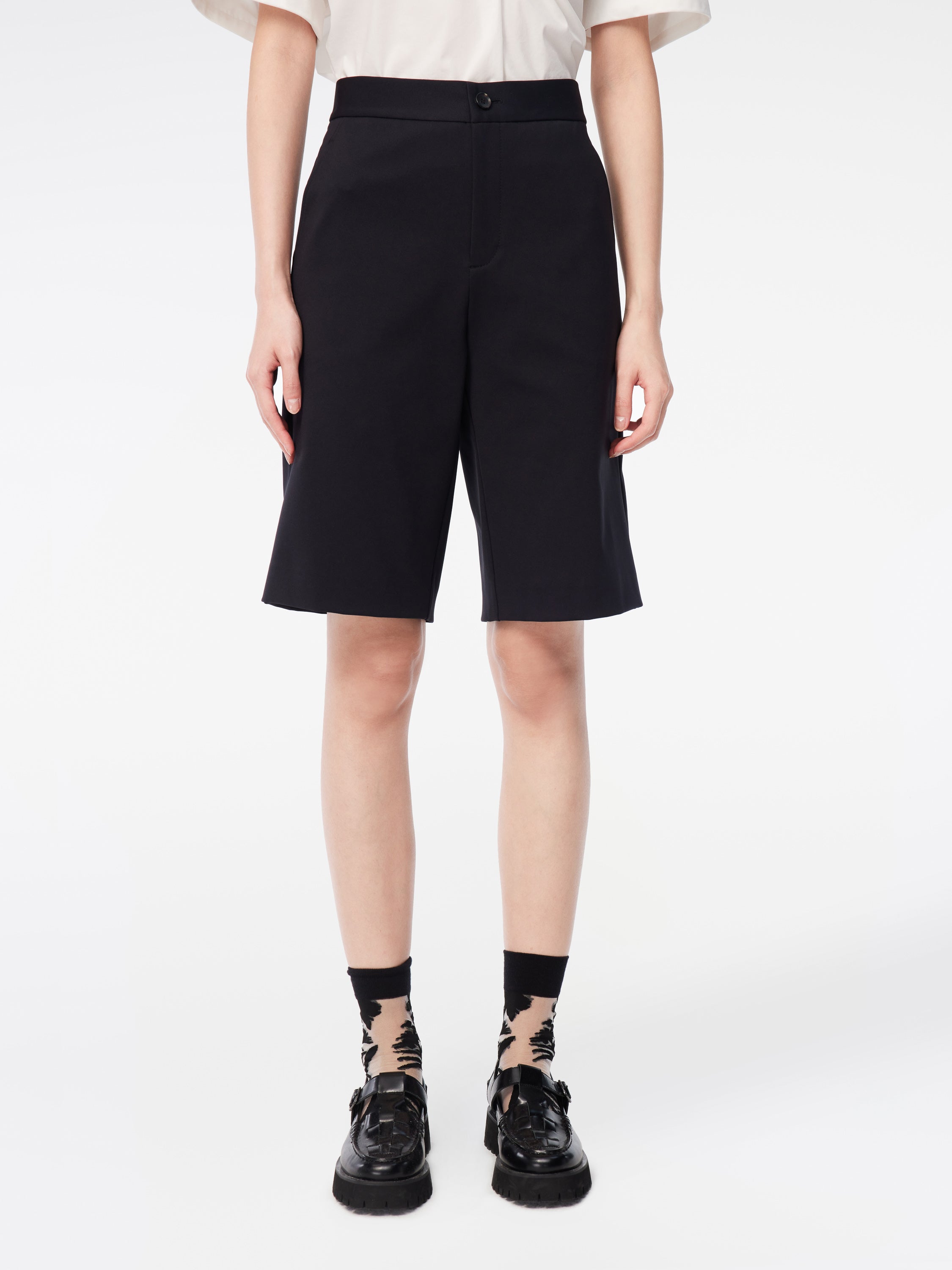 EP YAYING Black Bermudas Shorts