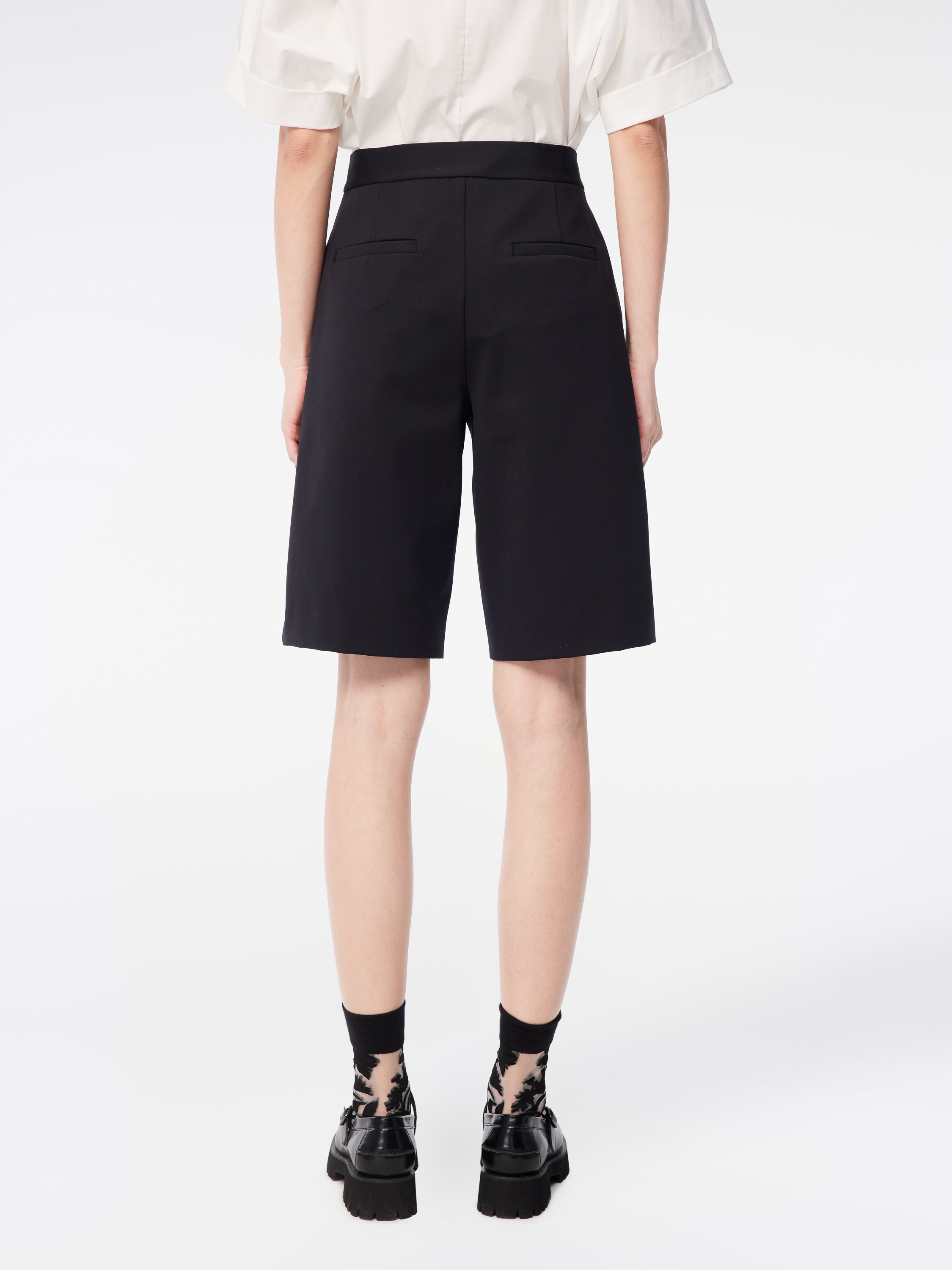 EP YAYING Black Bermudas Shorts