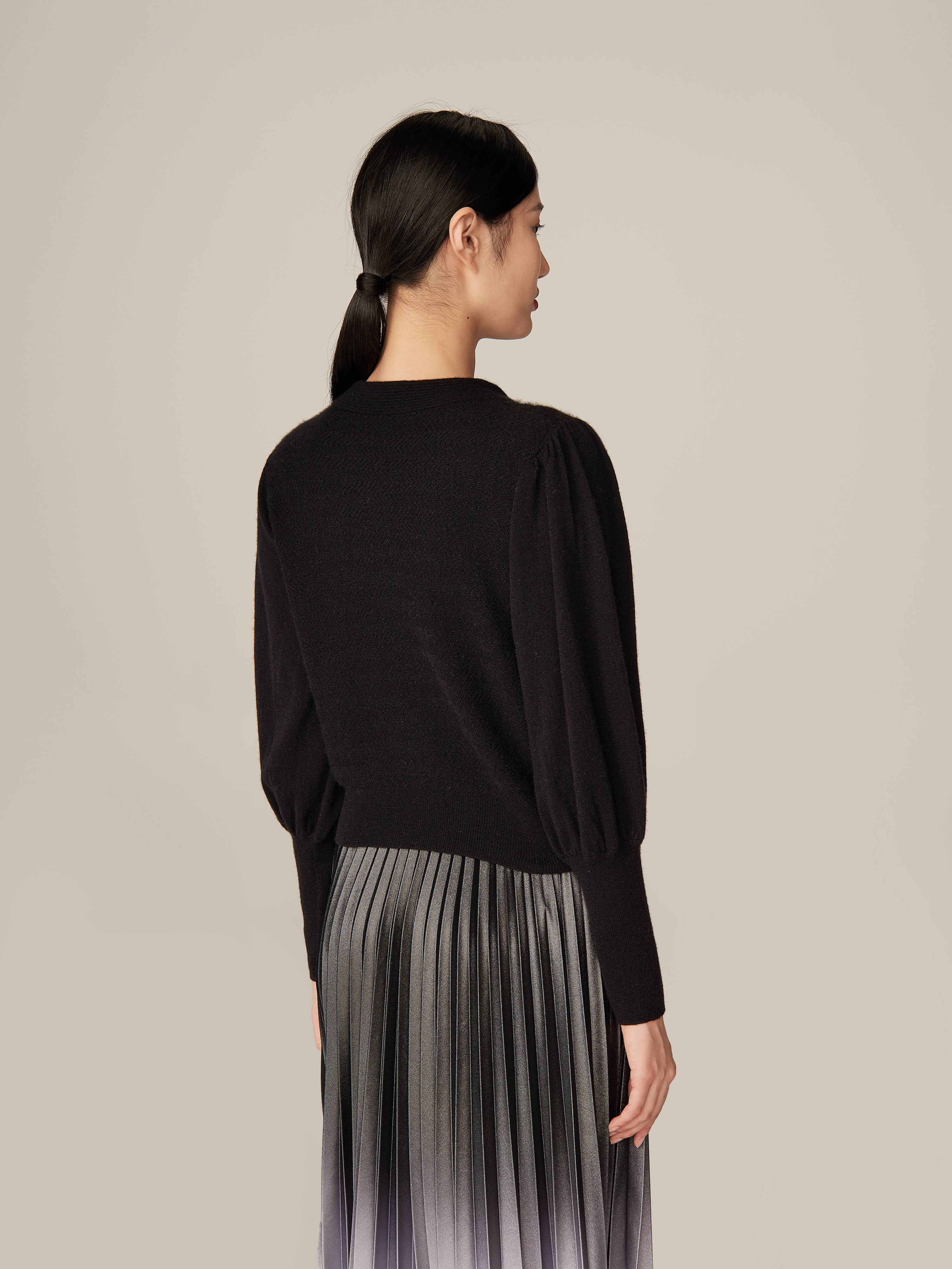 YAYING Airy-Light Cashmere Cardigan