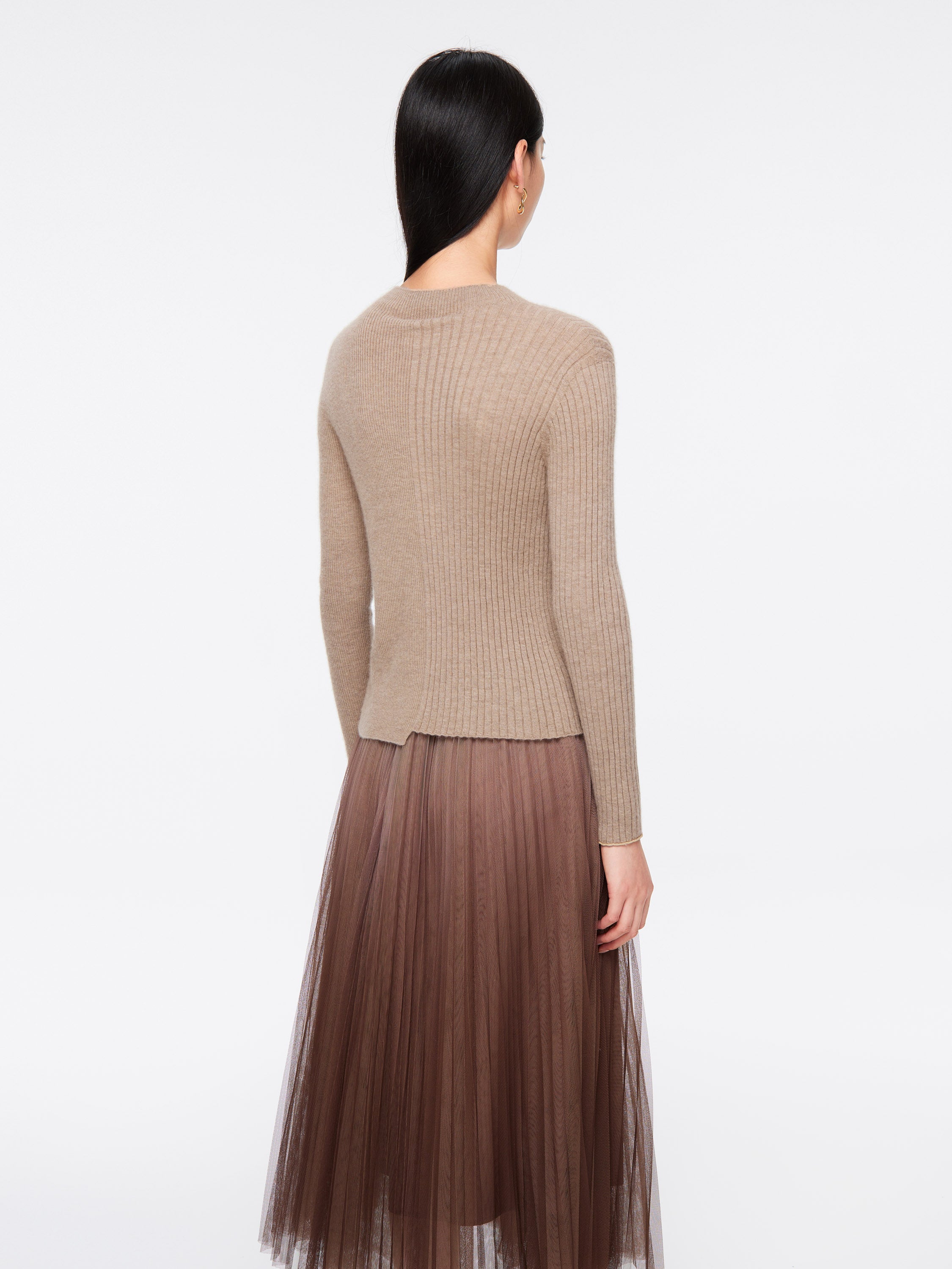 EP YAYING Asymmetric No-Dye Cashmere Knit Top