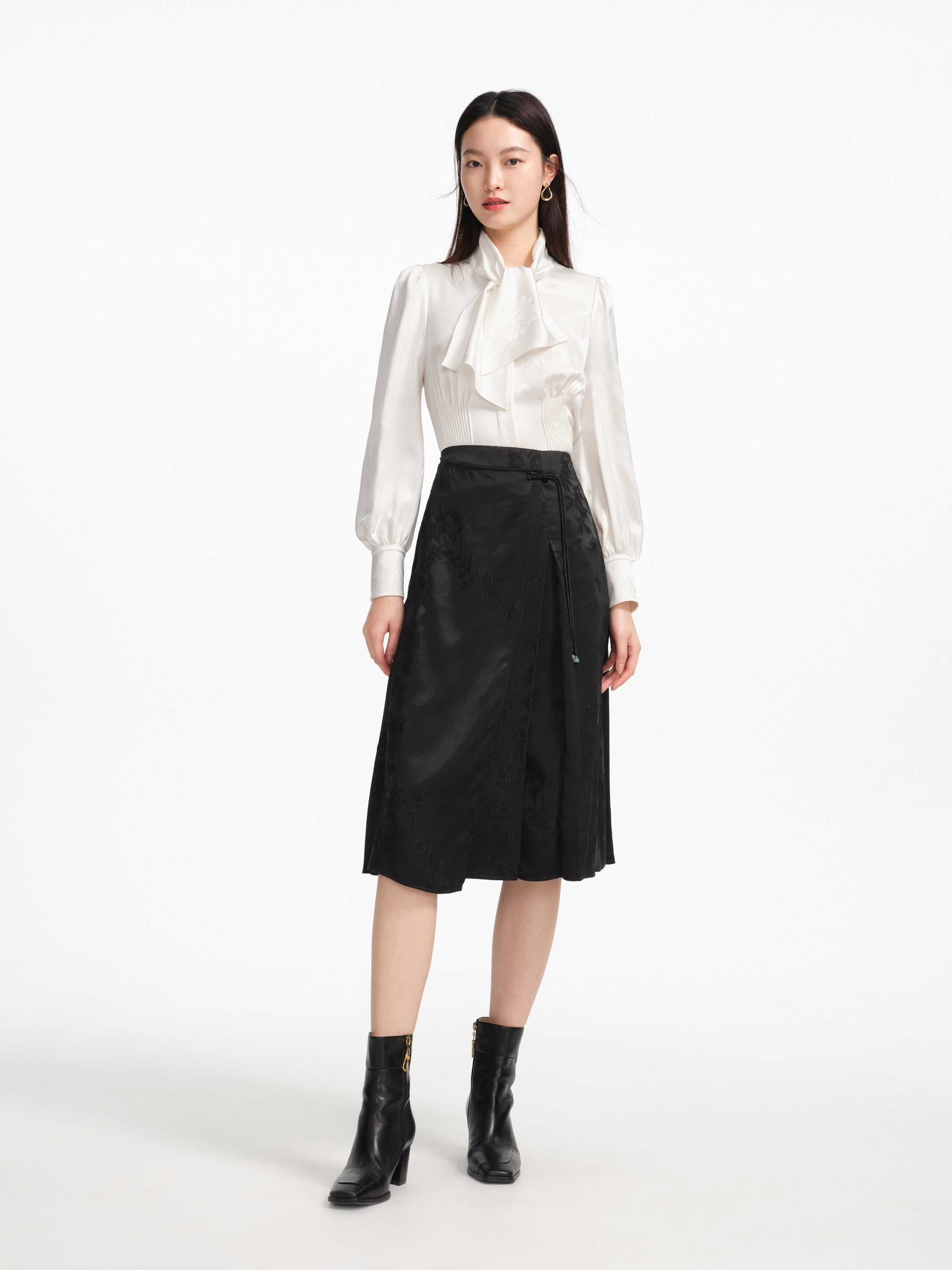 EP YAYING Mulberry Silk Embossed Midi Skirt