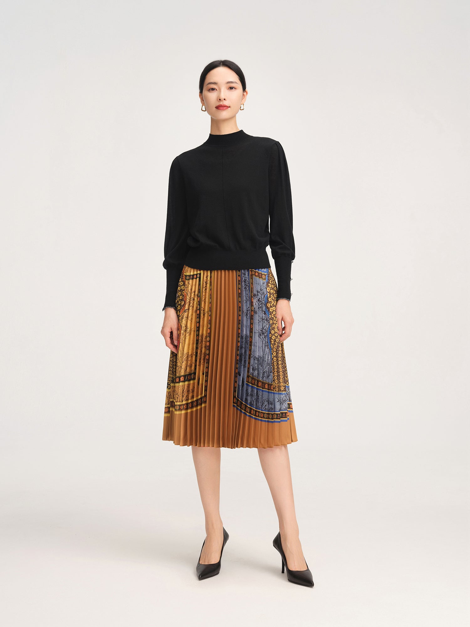YAYING Round Neck Knit Top