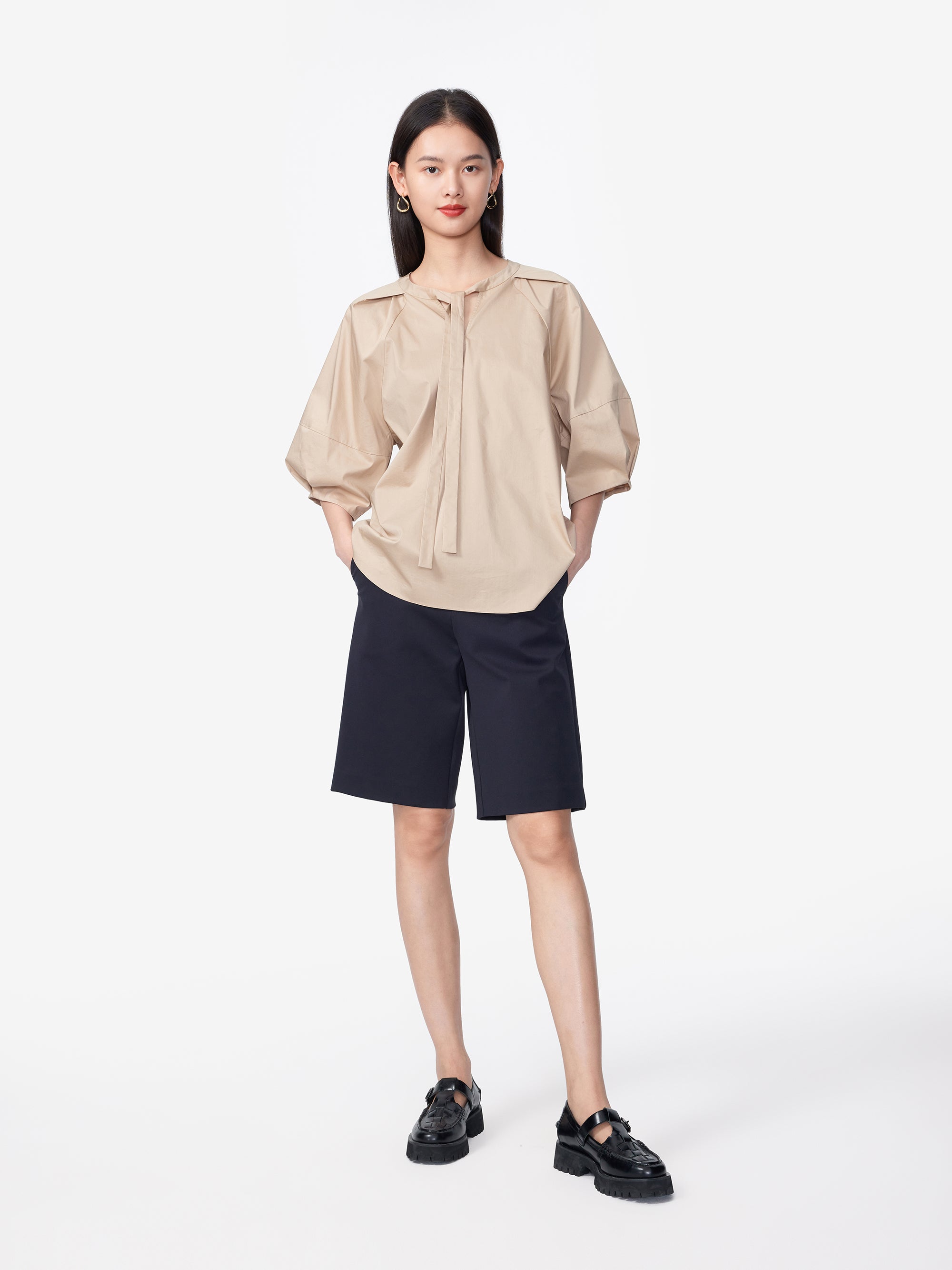 EP YAYING Black Bermudas Shorts